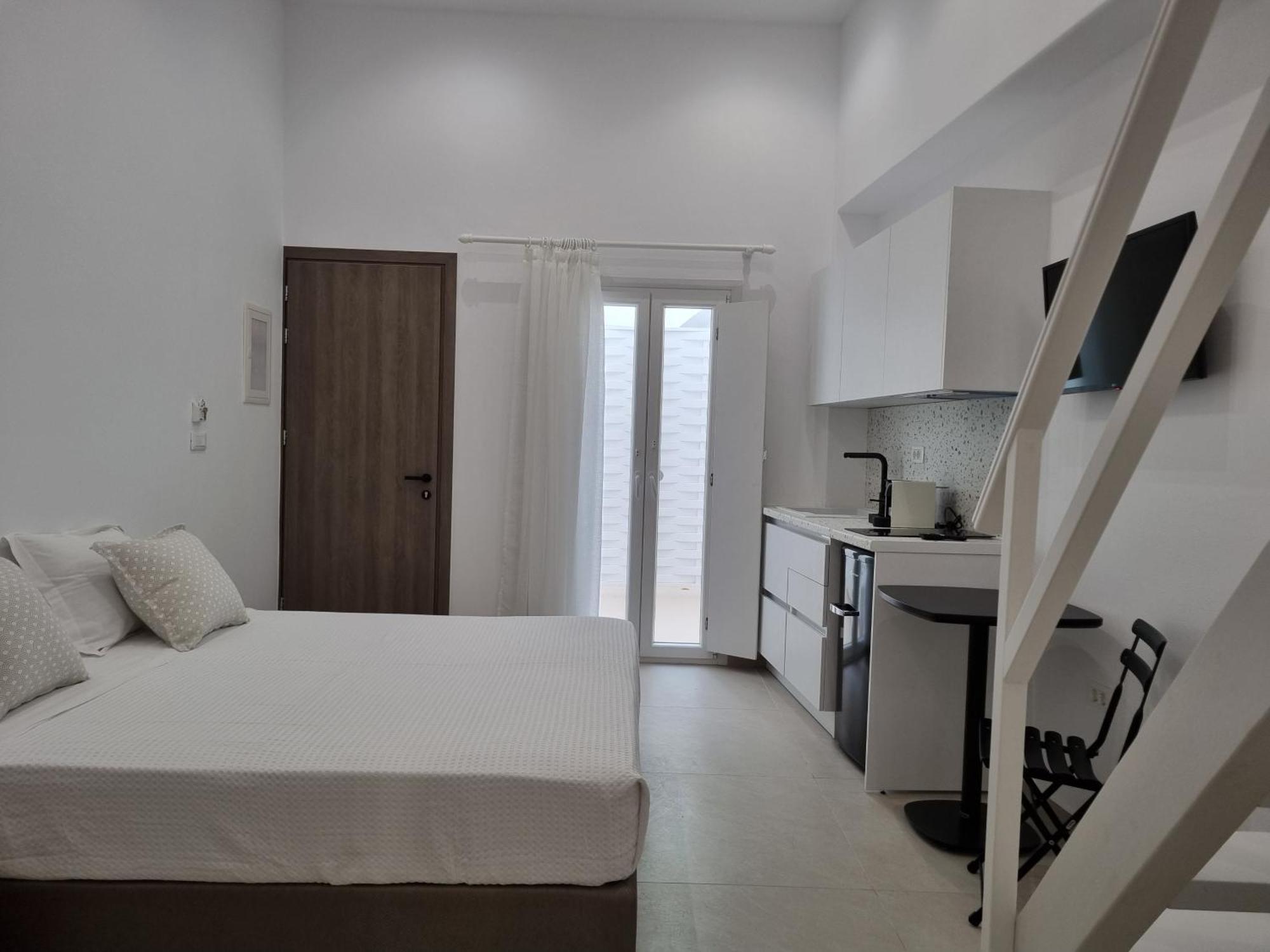 Majo Suites Hotel Agia Anna  Eksteriør bilde