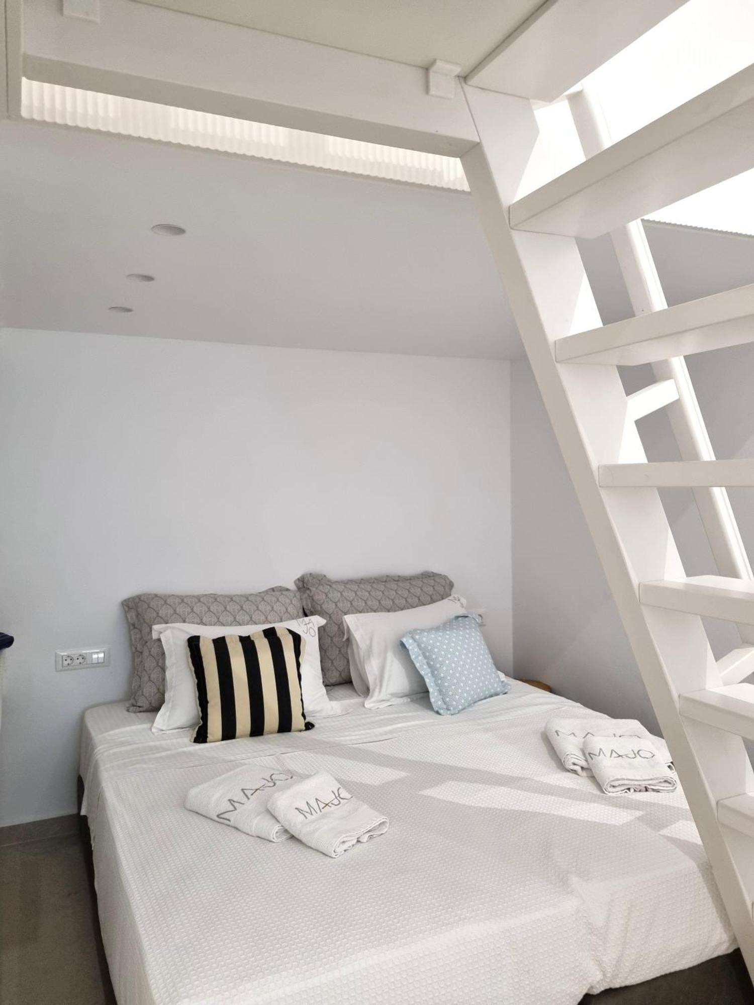 Majo Suites Hotel Agia Anna  Eksteriør bilde